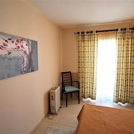 T3 Praia Da Rocha/ River View Penthouse *